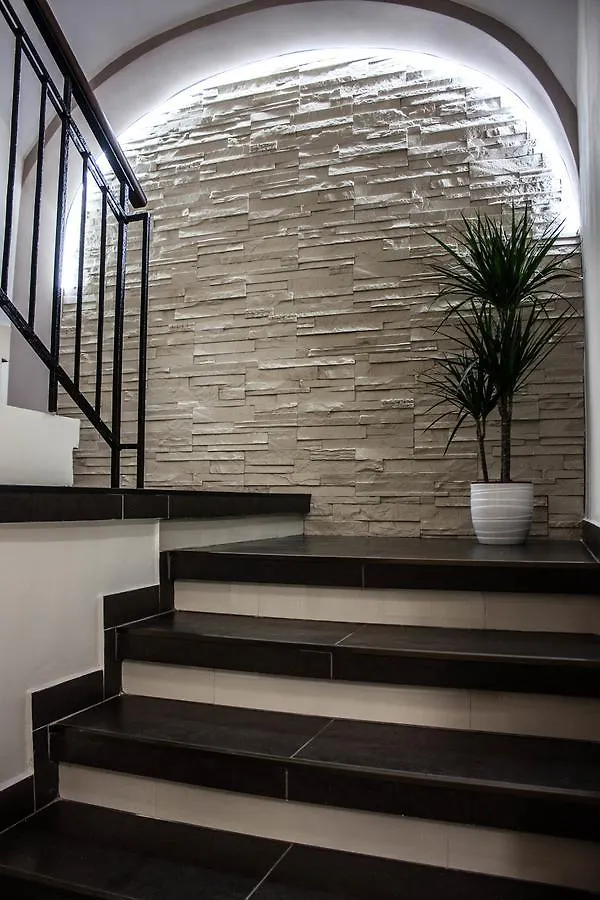 Melior Szallo Eger Bed & Breakfast